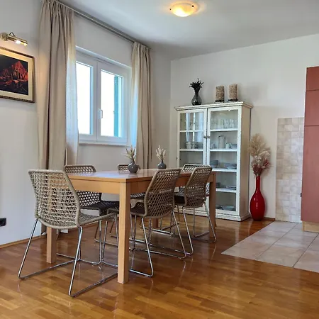 Beppo Apartment