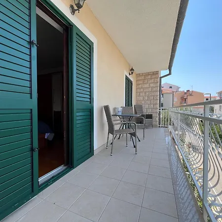 Apartman Beppo Podstrana