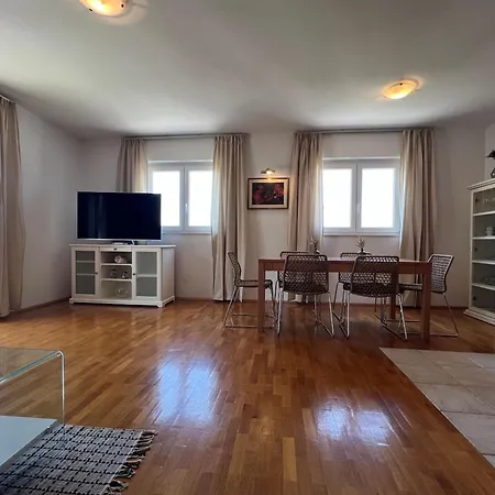 Beppo Apartment